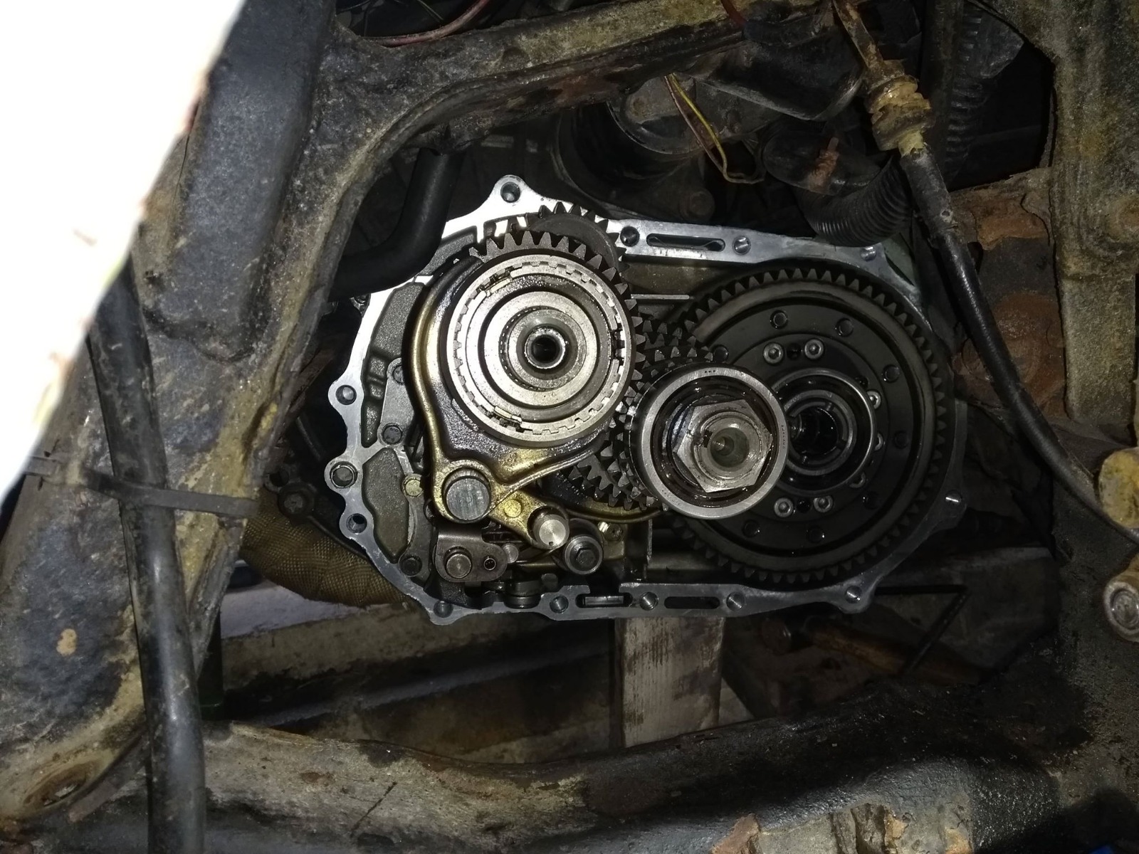 Open gearbox in classic mini
